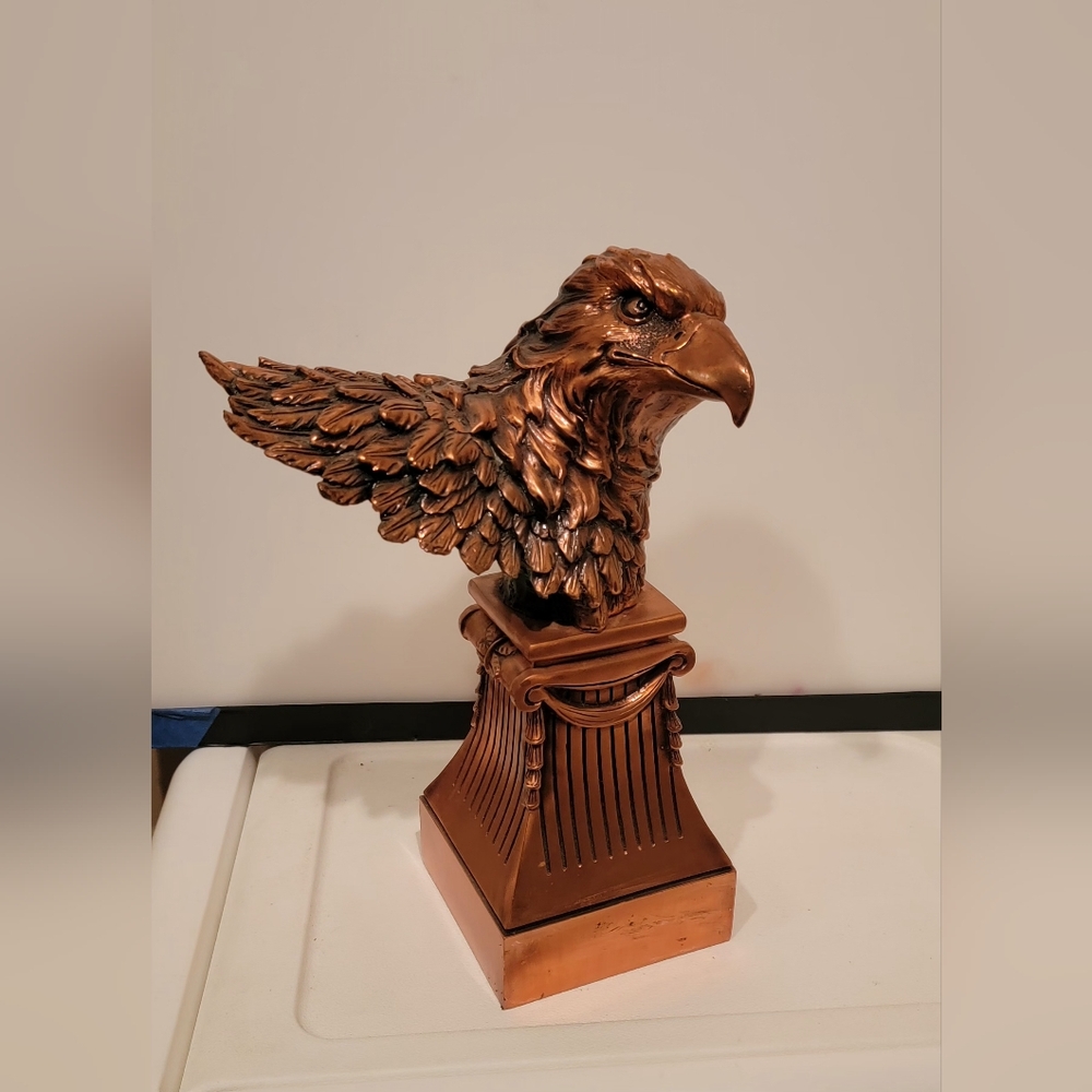 Bronze Look  Bald Eagle Sculpture 9x12"